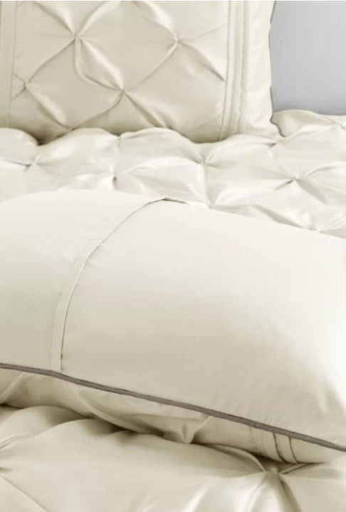 Celino 7 Piece Tufted Comforter Set, King
